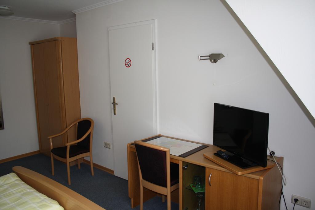 Pension / Ferienwohnung Allebrodt 레네슈타트 외부 사진